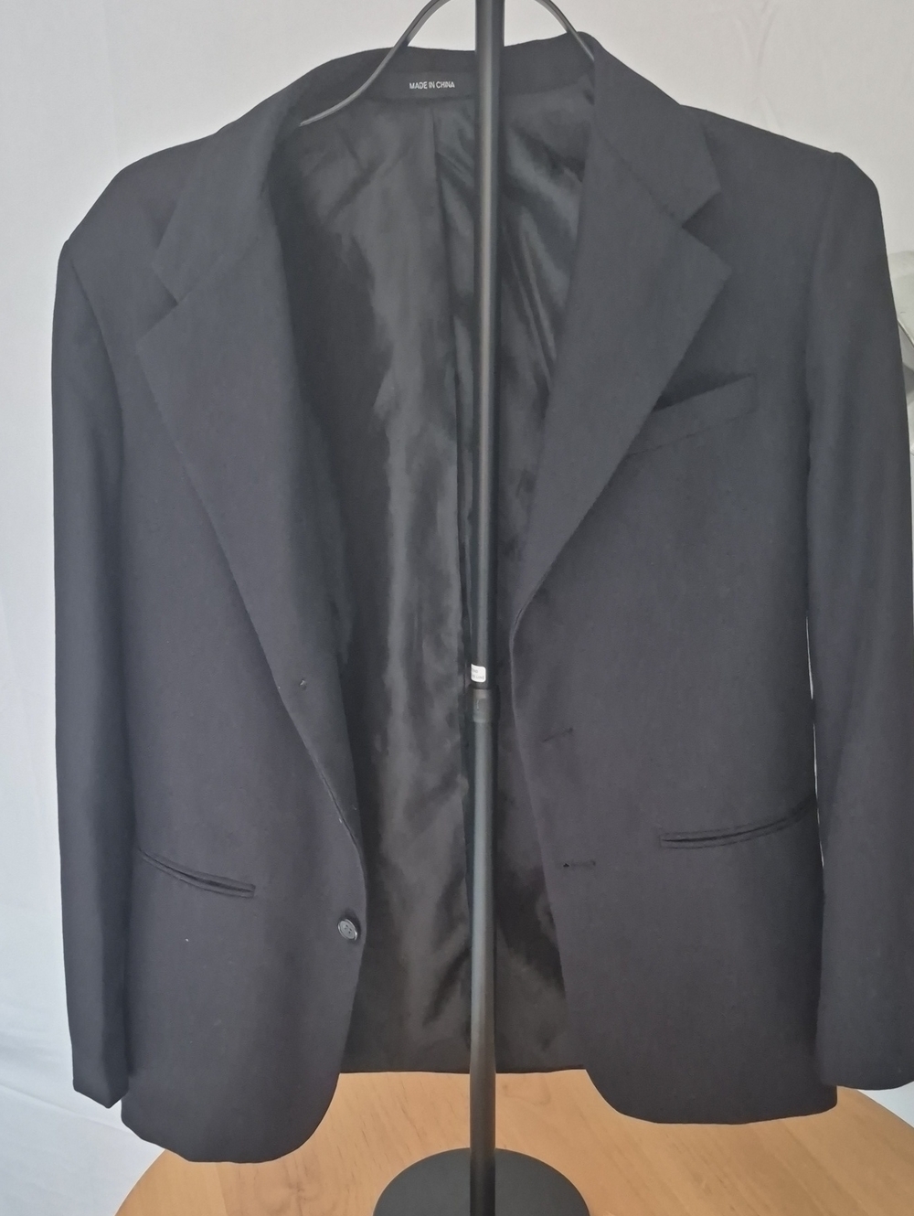 Arrow Men's Black Single-Breasted Blazer